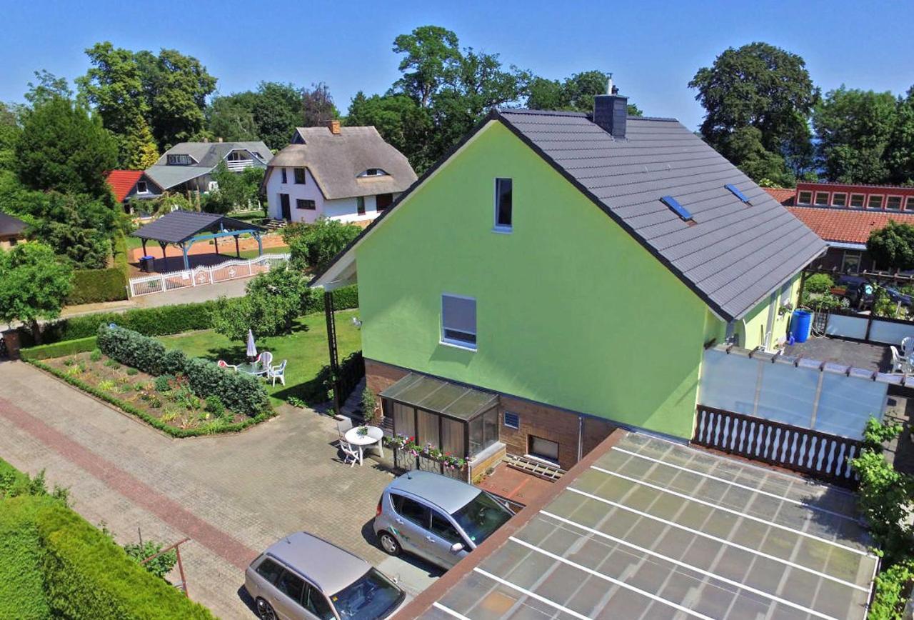 Ferienwohnung Klink See 10661 エクステリア 写真